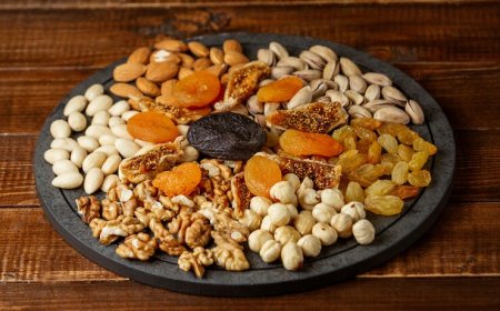 உலர்ந்த பழங்களின் நன்மைகள் (Dry Fruits Benefits in Tamil):