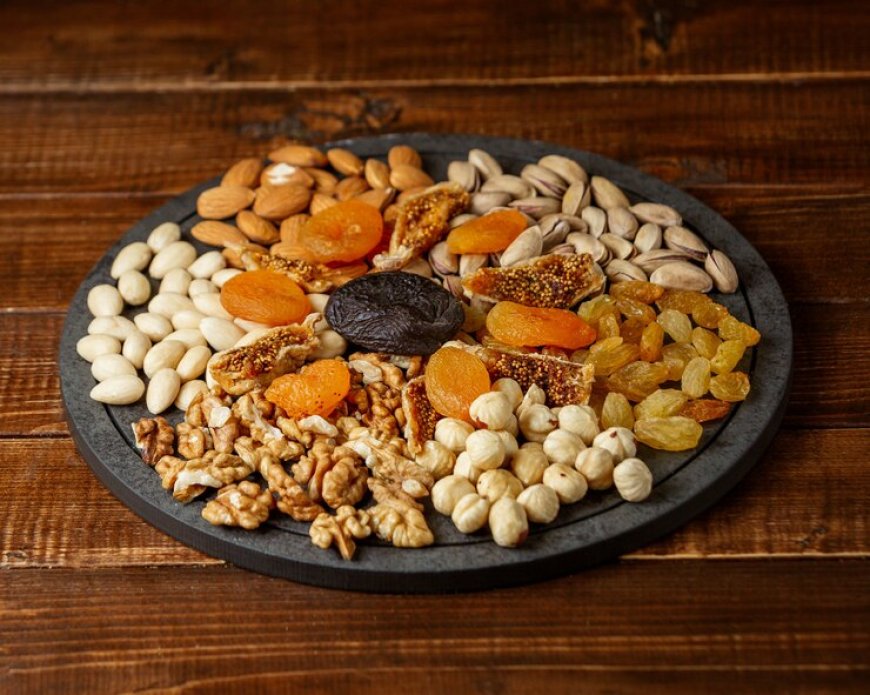 உலர்ந்த பழங்களின் நன்மைகள் (Dry Fruits Benefits in Tamil):