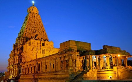 தஞ்சை பெரிய கோவில் ஆயிரம் ஆண்டு அதிசயத்துக்கு இணையான கதைகளும் உண்மைகளும்