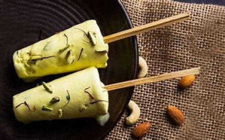 இந்த 4 பொருள் இருந்தாலே போதும்! வீட்டிலேயே ஆரோக்கியமான ‘ஜில் ஜில் குல்ஃபி’ செய்து சாப்பிடலாமே!