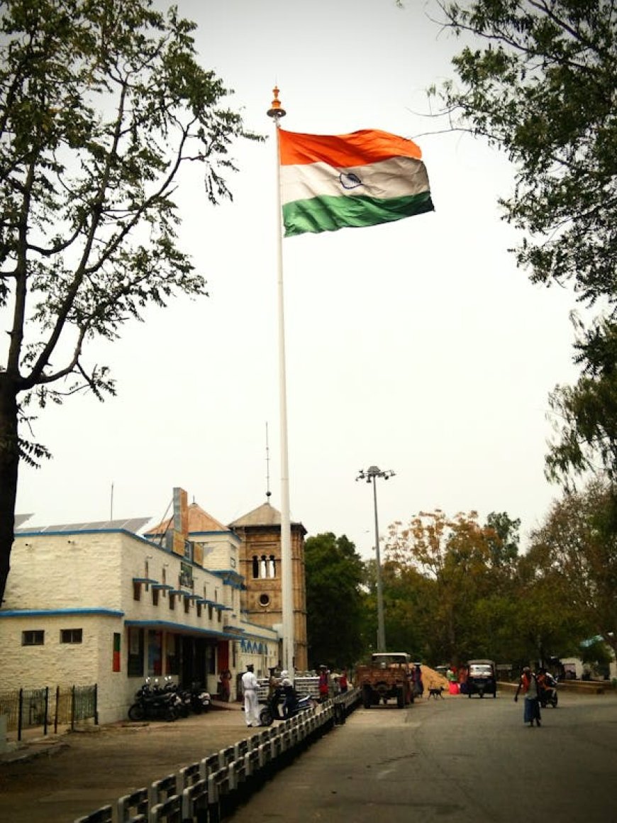 Republic Day 2025 Speech in Tamil for Students :