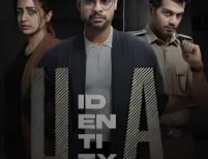 நடிகை திரிஷா கூட நடிச்ச ராசியா இருக்குமோ! ரூ.2.60கோடி மதிப்புள்ள காரை வாங்கிய மலையாள நடிகர்.. யாருனு தெரியுதா?