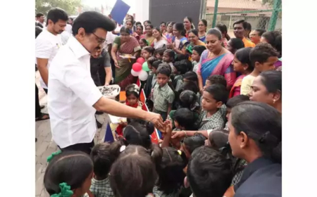 பெற்றோர் இல்லாத குழந்தைகளுக்கு மாதந்தோறும் ரூ. 2000.. தாயுமானவர் திட்டத்தில் அள்ளிக் கொடுக்கும் தமிழக அரசு!