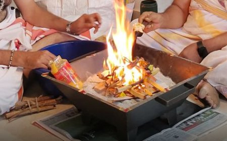 ஹோமத்தில் போடும் பொருள்களால் வரும் பலன்கள் தெரியுமா? ரொம்ப முக்கியம் இது!