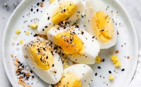 Protein தேவைக்கு தினசரி 2 முட்டைகள் மட்டும் போதுமா? ஆய்வு சொல்வது என்ன? - PROTEIN INTAKE