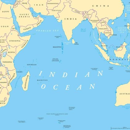 B) இந்தியப் பெருங்கடல்